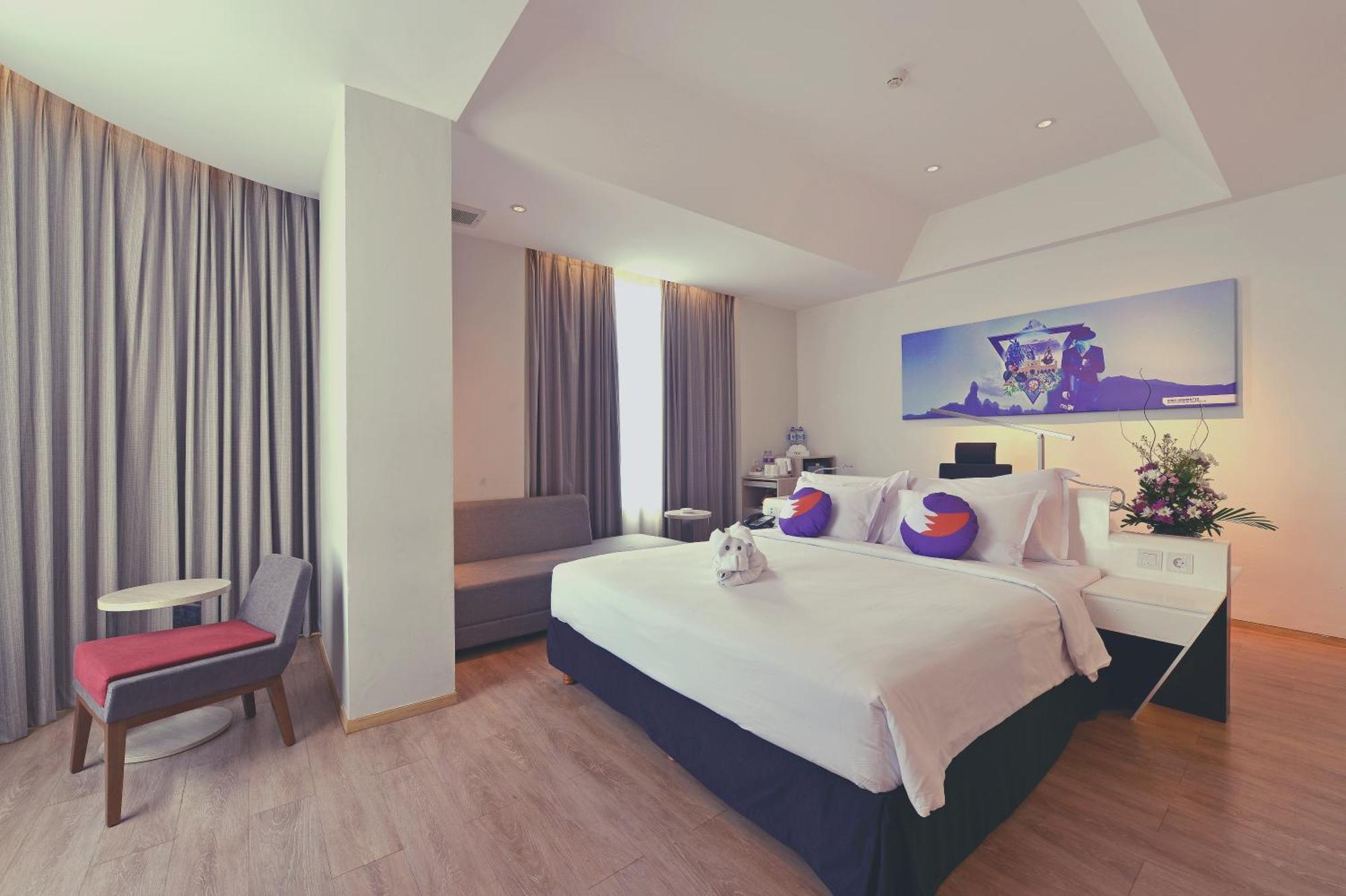 FOX Hotel Pekanbaru Exterior foto